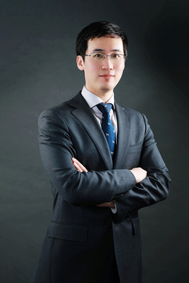    李超
专职律师