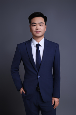郑斌
专职律师