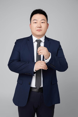何立群
律师主管