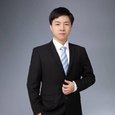 姚博
专职律师