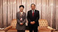 刘晓峰与张倩妮合影